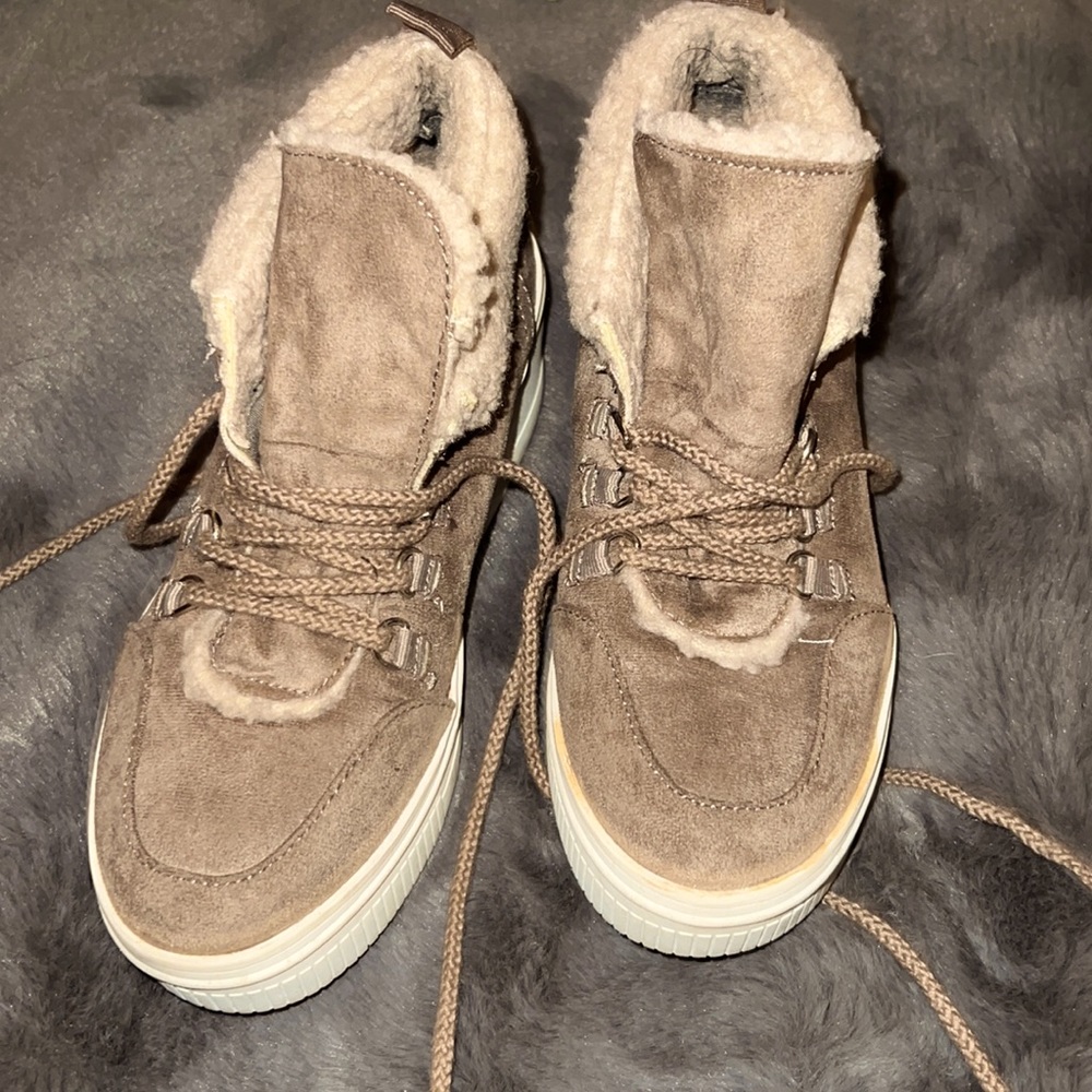 Madden Girl Boots SIZE 7